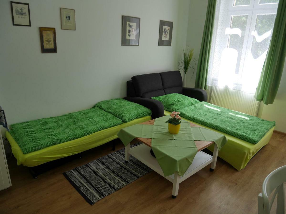 Moskevska 40 Lägenhet Karlovy Vary Exteriör bild